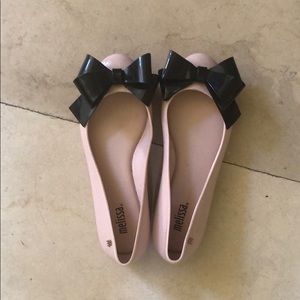 Melissa jelly flats with bow size 5